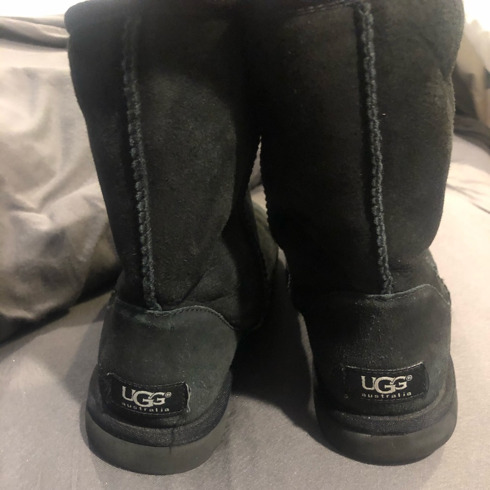 Ugg Classic Short